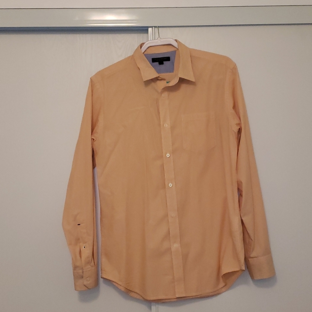 Banana Republic button-up dress up for Men. 😀